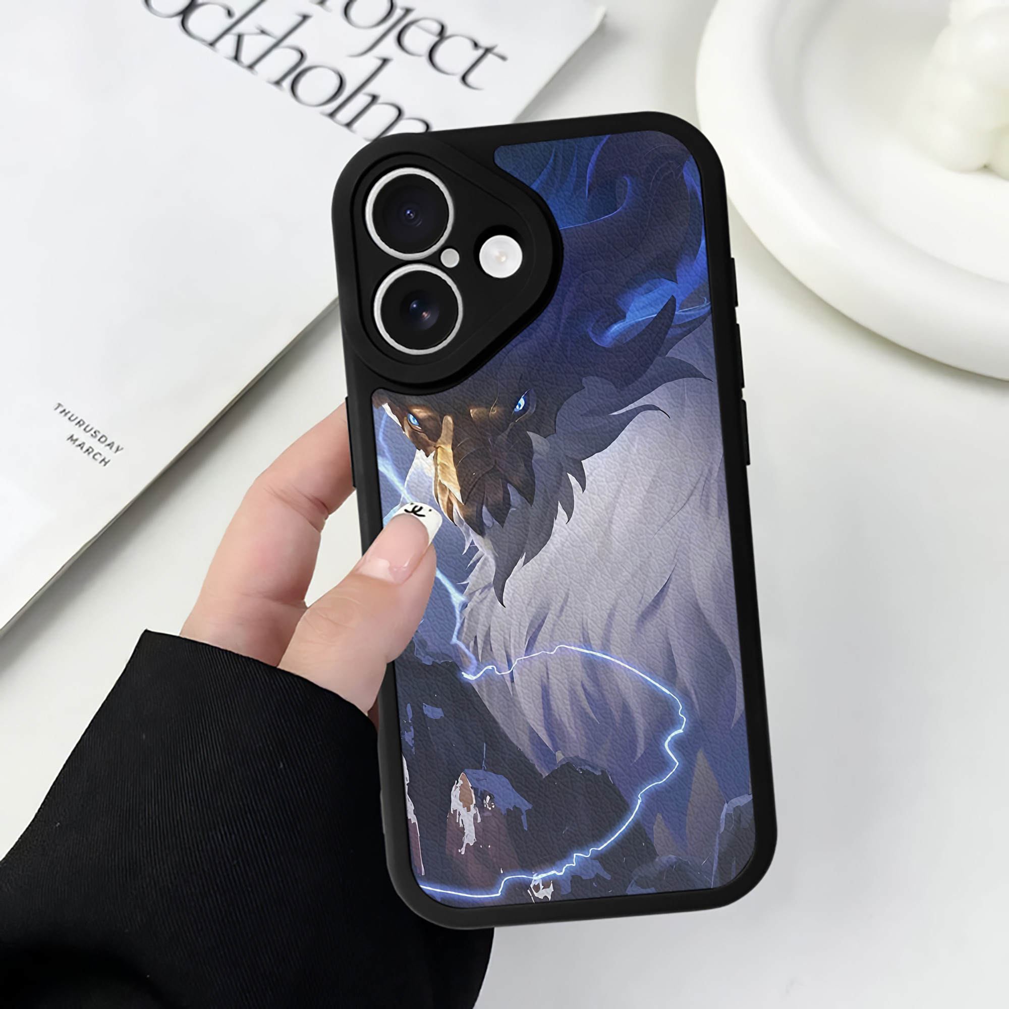 リーグ・オブ・レジェンド League of Legends LOL 【iPhone 16シリーズ対応】シリコンスマホケース（レザー調） 材質：シリコン